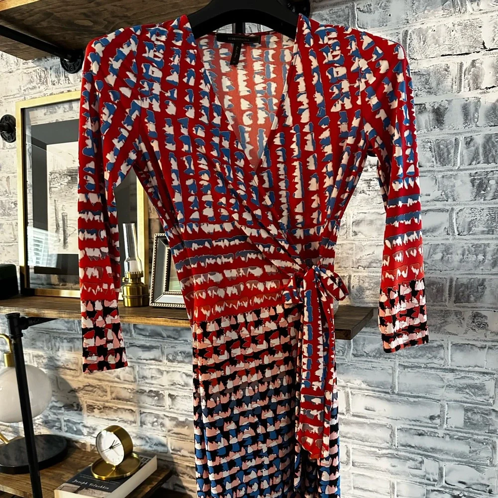 BUNDLE OF WRAP DRESS - Picture 3 of 4